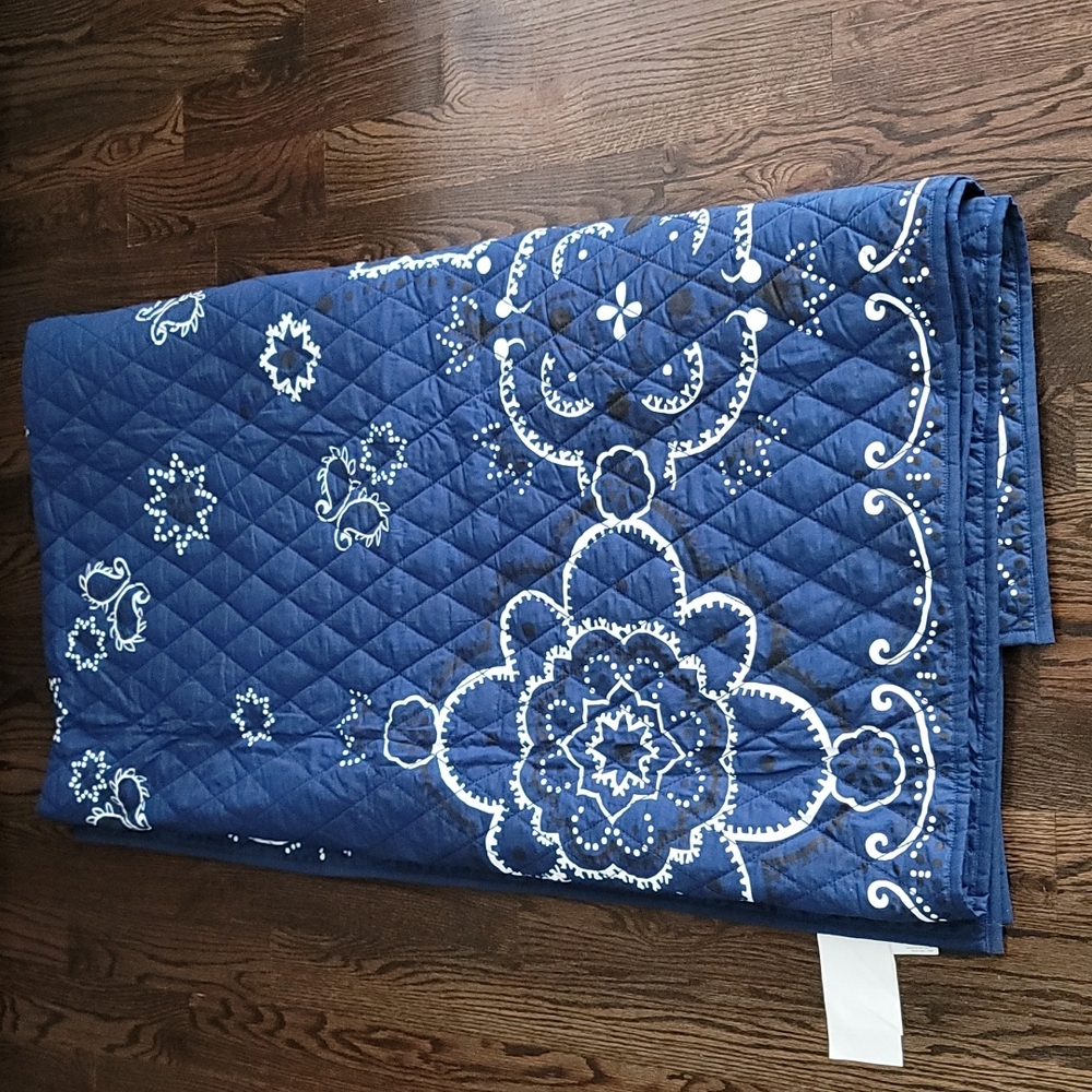 Draper James Picnic Blanket